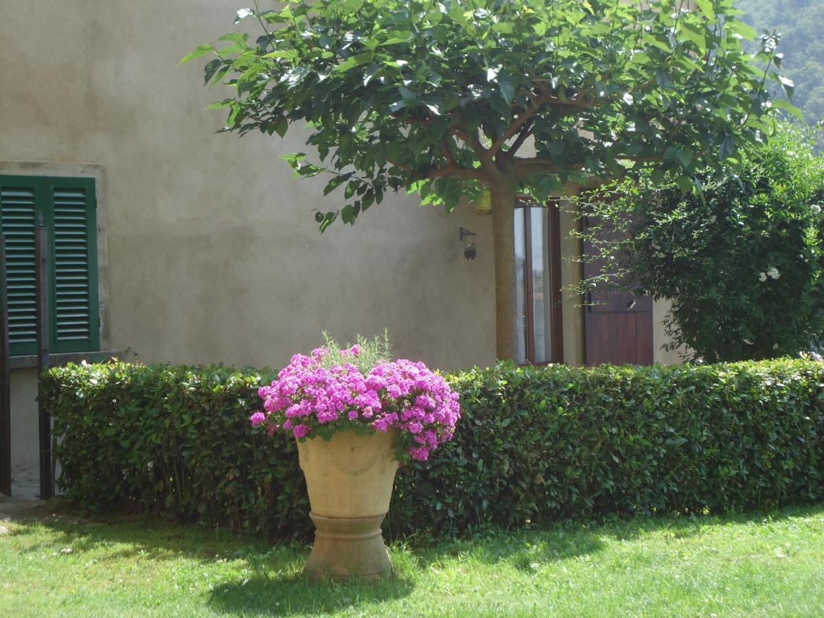 Villa Di Papiano San Baronto Luaran gambar