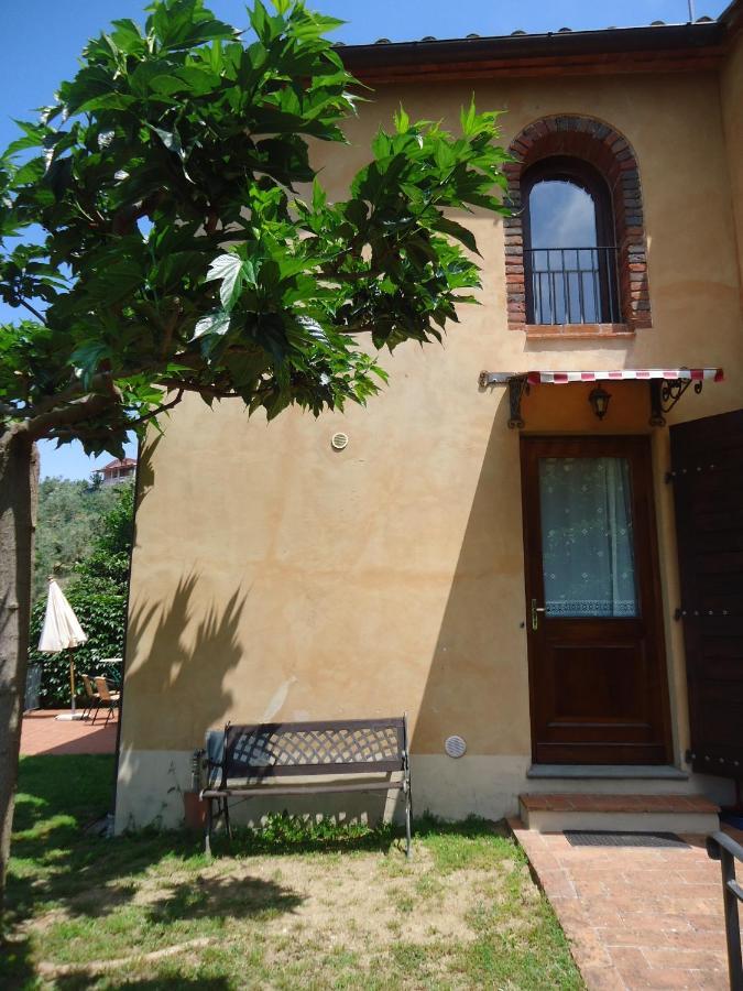 Villa Di Papiano San Baronto Luaran gambar
