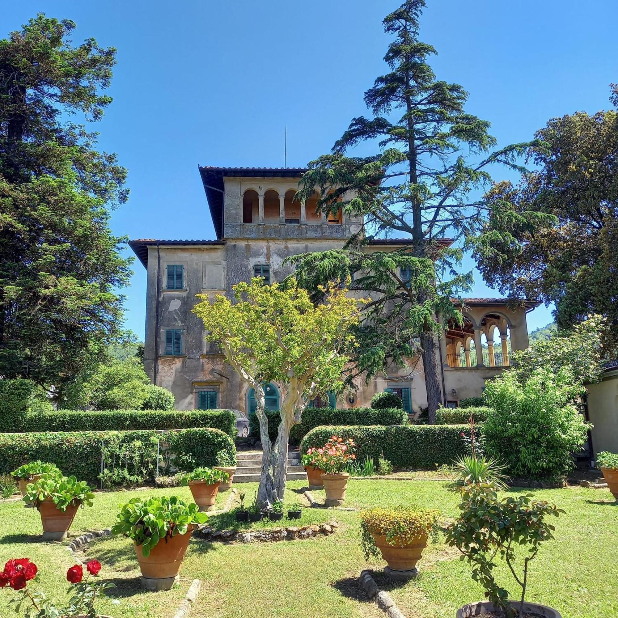 Villa Di Papiano San Baronto Luaran gambar